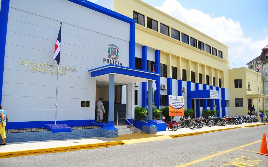 Sede de la Policía Nacional en Moca